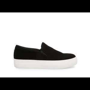 steve madden gills black suede